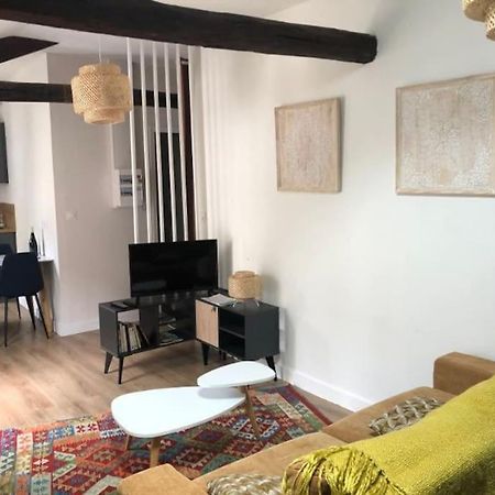 Appartement En Coeur De Ville Angers Exterior photo