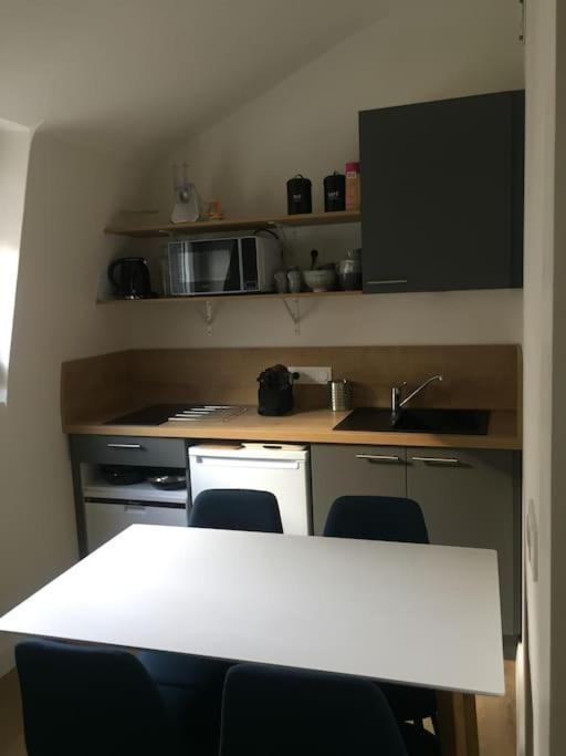 Appartement En Coeur De Ville Angers Exterior photo